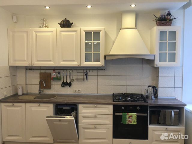 4-к квартира, 90 м², 1/5 эт. 4-к квартира, 90 м², 1/5 эт.