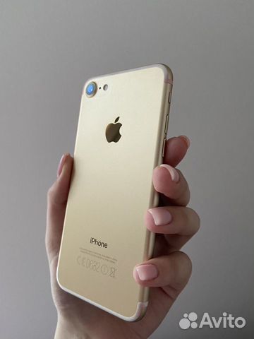 Телефон iPhone 7 Телефон iPhone 7