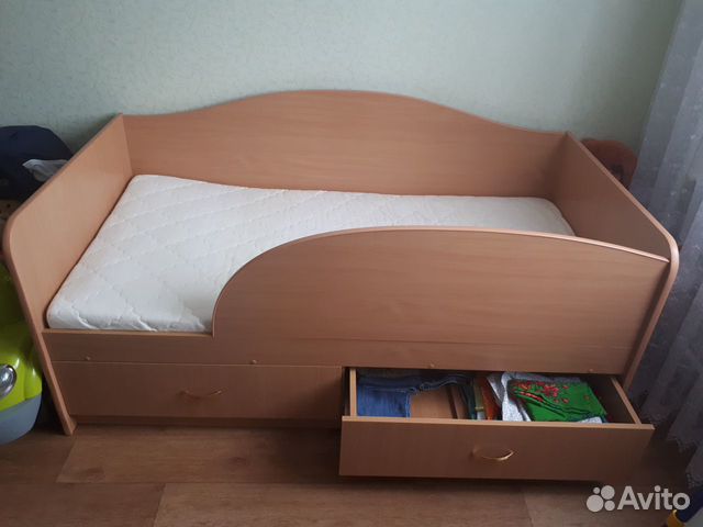 Кровать детская с ортопедическим матрасом Кровать детская с ортопедическим матрасом