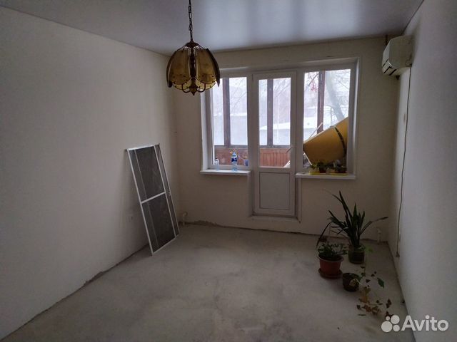 2-к квартира, 55 м², 1/9 эт.