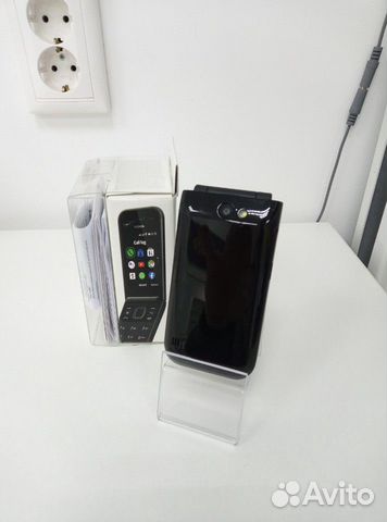 Сотовый телефон Nokia 2720Flip