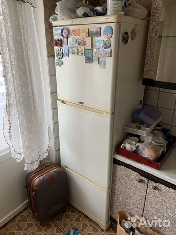 Холодильник Холодильник