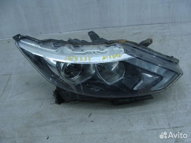 Фара правая Nissan Qashqai 2013 Фара правая Nissan Qashqai 2013