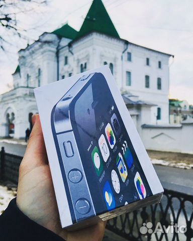 iPhone 4s 32GB В пленке iPhone 4s 32GB В пленке