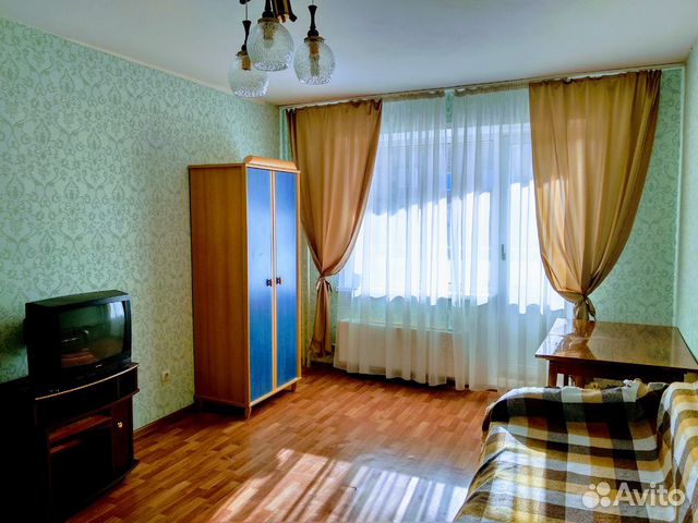 1-к квартира, 42 м², 8/10 эт.