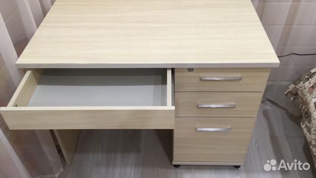 Стол письменный компьютерный Стол письменный компьютерный