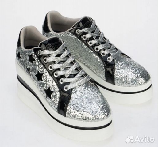 Guess Сникеры на танкетке оригинал Guess Сникеры на танкетке оригинал