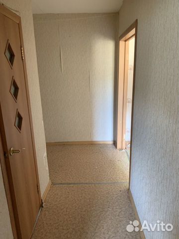 1-к квартира, 40 м², 3/3 эт. 1-к квартира, 40 м², 3/3 эт.