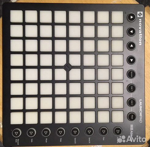 Midi контроллер Novation launchpad mk2