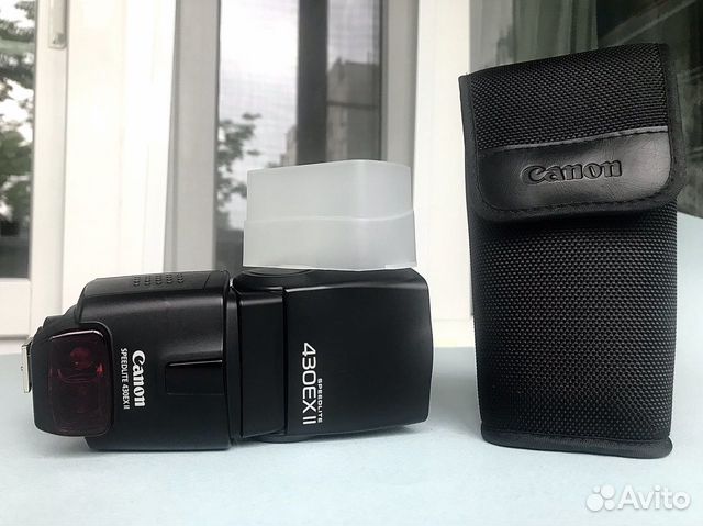 Canon - Фотоаппарат, объектив, вспышка Canon - Фотоаппарат, объектив, вспышка