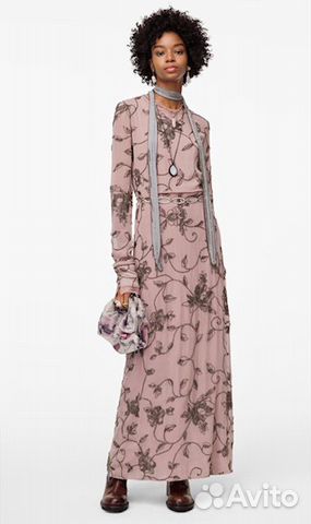 Zara Collection 2020 платье с вышивкой новое Zara Collection 2020 платье с вышивкой новое