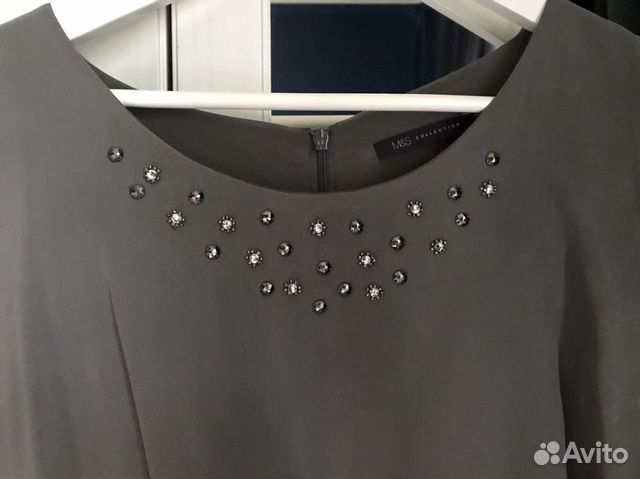 Стильное платье из натурального шелка большого раз Стильное платье из натурального шелка большого раз