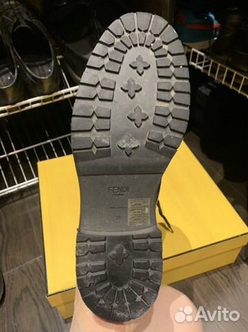 Ботинки fendi оригинал Ботинки fendi оригинал