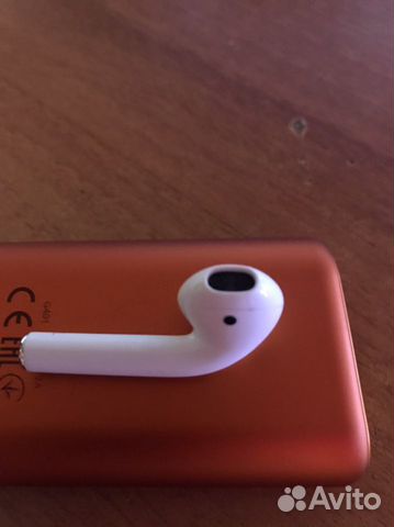 Левый наушник AirPods 2 поколения оригинал Левый наушник AirPods 2 поколения оригинал