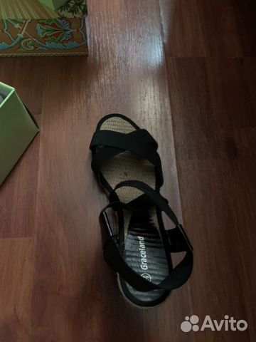 Новые босоножки Новые босоножки