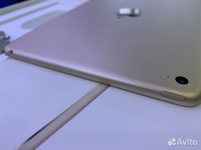 iPad mini 4 iPad mini 4
