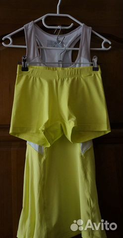 Платье для тенниса Adidas by Stella McCartney Платье для тенниса Adidas by Stella McCartney