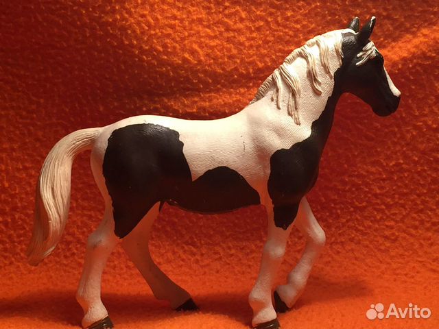 Лошадь шляйх,всадники,амуниция и припятствия Лошадь шляйх,всадники,амуниция и припятствия