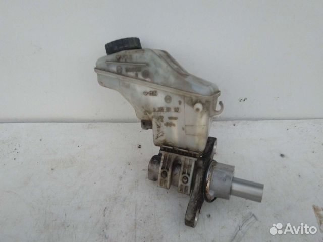 Главный тормозной цилиндр Опель Корса Д
