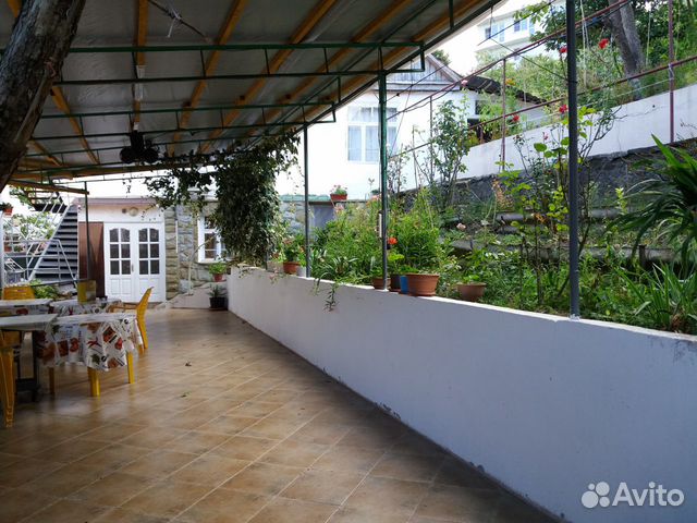 Дом 330.4 м² на участке 9 сот.