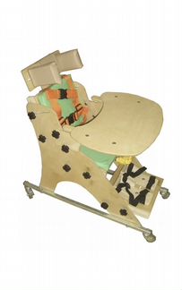 Ортопедический стульчик для кормления и игр новый