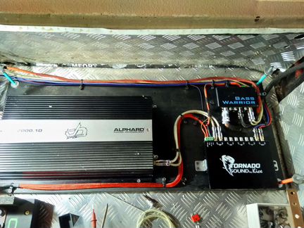 Установка Автозвука