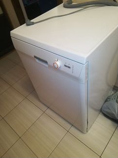 Посудомоечная машина Electrolux ESF63021