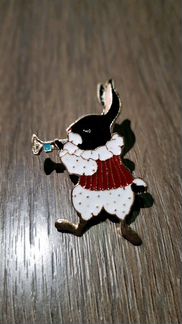 PIN металлический значок 