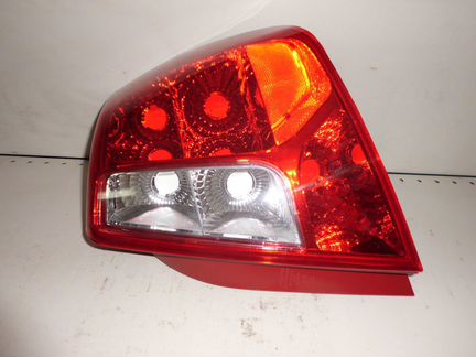 Фонарь задний левый Шевроле Лачети 05) седан