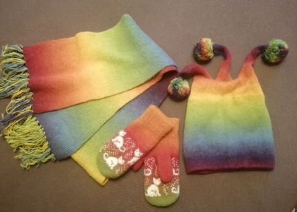 Шапка шарф варежки