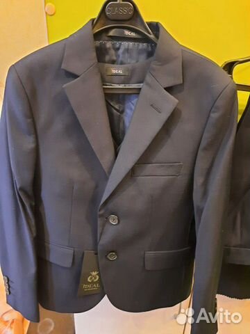 Новый костюм-тройка школьный на мальчика р.128