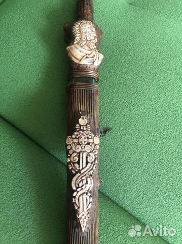 Бокал для вина в виде кинжала