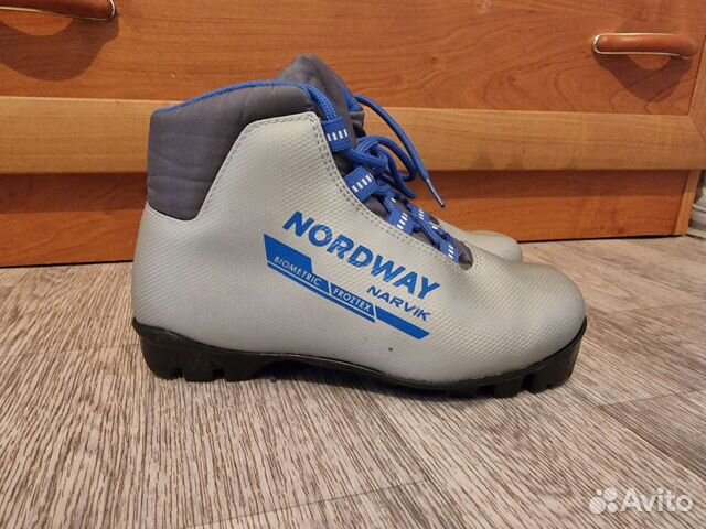 Лыжные ботинки 34р