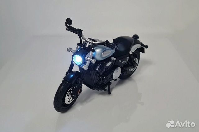 Модель мотоцикла Benda BD300-15