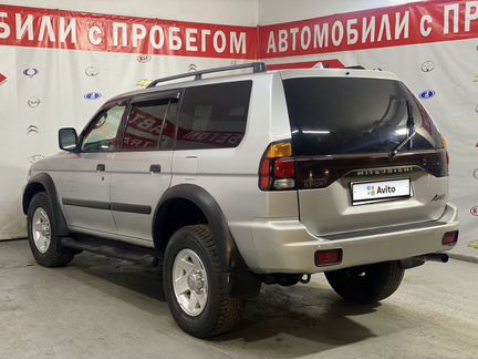 Mitsubishi Montero Sport, 2001