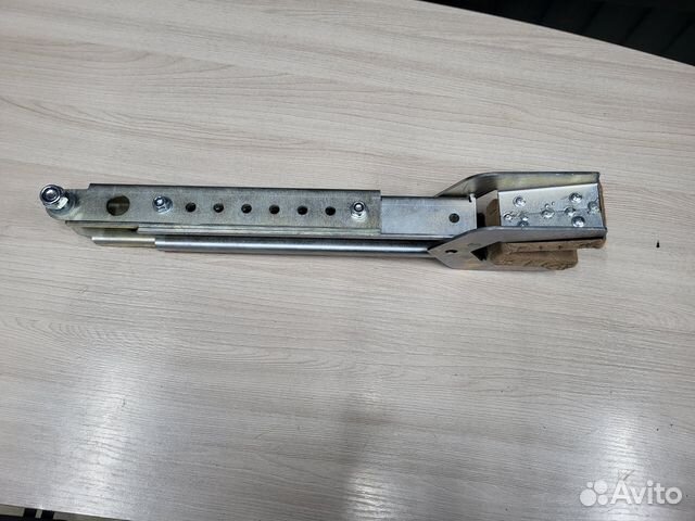 Упор для лодочного мотора