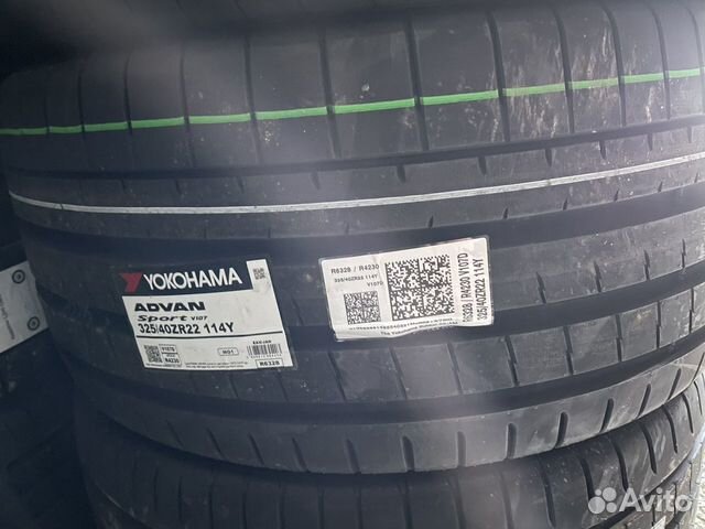 Yokohama Advan Sport V107 285/45 R22 и 325/40 R22 114Y
