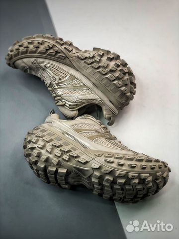 Balenciaga Sneaker Defender En Beige