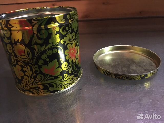 Банка жестяная с крышкой хохлома на золоте