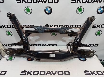 Подрамник задний Volkswagen Tiguan 1G