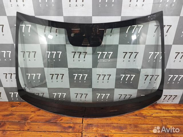 Стекло лобовое с обогревом Volvo XC90 2 14-нв Б/У