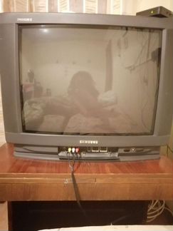 Телевизор бу на запчасти