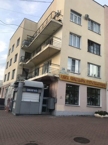 4-к. квартира, 82 м², 4/4 эт.