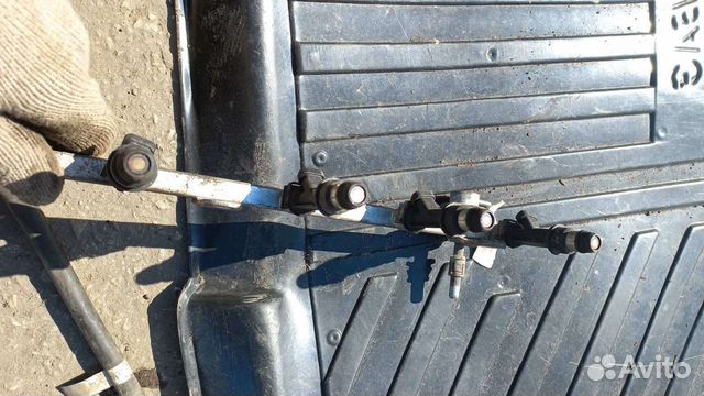 Топливная рампа с форсунками chevrolet Lacetti