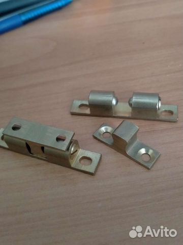 Защёлка для дверки