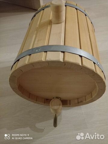 Деревянная бочка