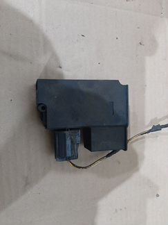 Механизм запирания бензобака Ford Focus 2