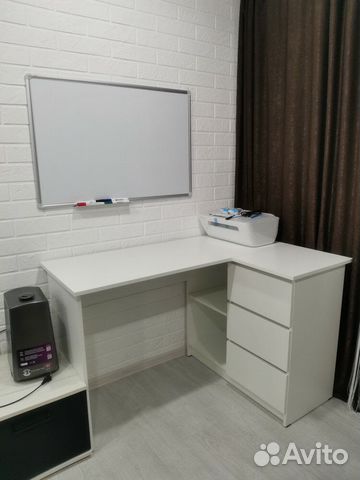 Письменный стол угловой