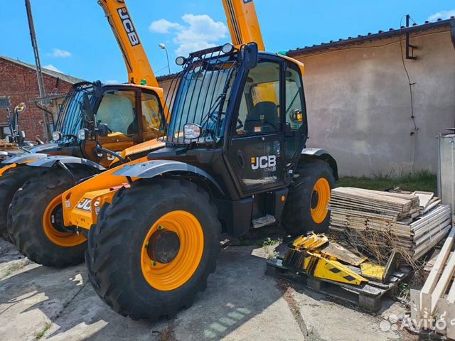 Телескопический погрузчик JCB LOADALL 531-70, 2021