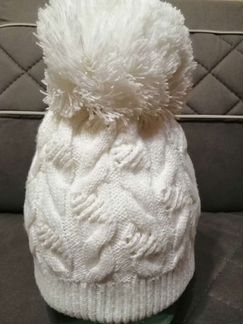 Шапка женская вязаная